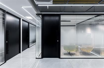 frameless-glass-partition