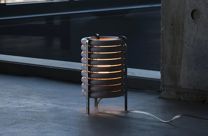 چراغی منحصربه‌فرد که داستان قطارهای توکیو را روایت می‌کند